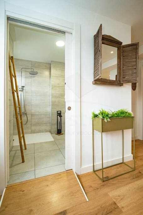 La Capilla Apartment *